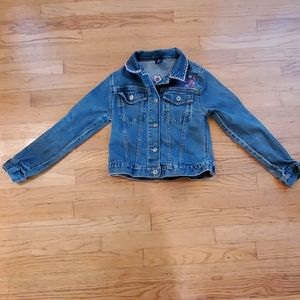 Gap girls size 10 embroidered jean jacket